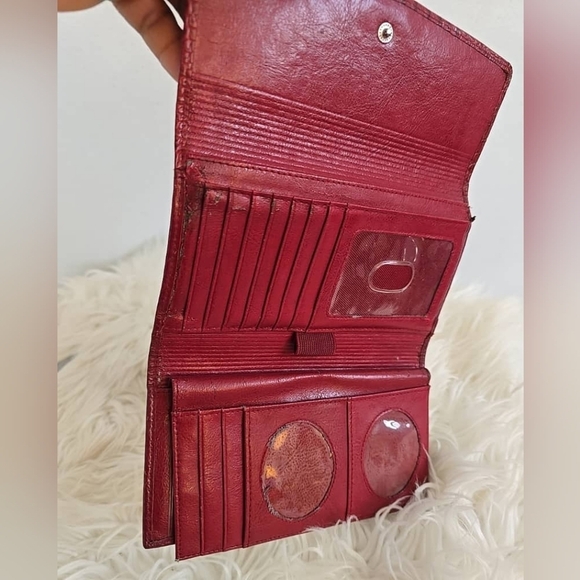 Fossil Croco Flap Red Leather Wallet 🌴 - Picture 7 of 8